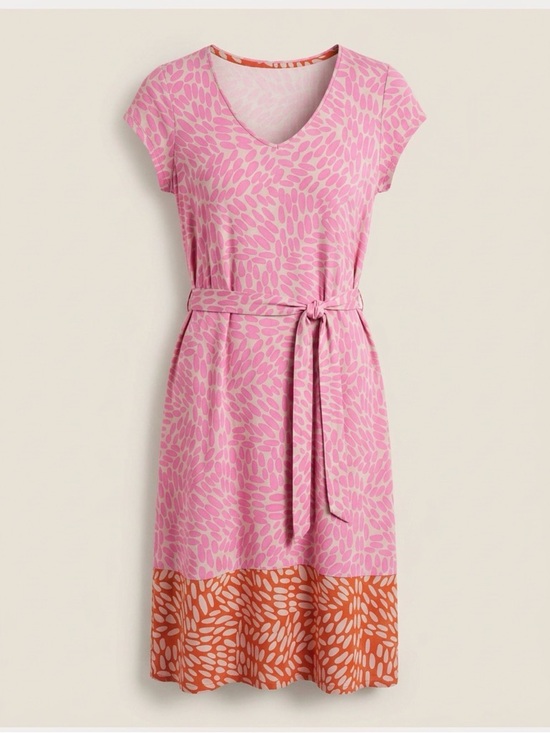 Boden Dresses & Skirts - Boden V-neck tie waist dress